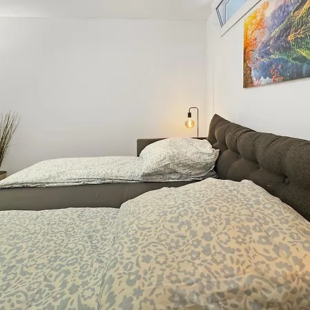 2 Zimmer Apartment Im Zentrum Von Stoccarda Esterno foto
